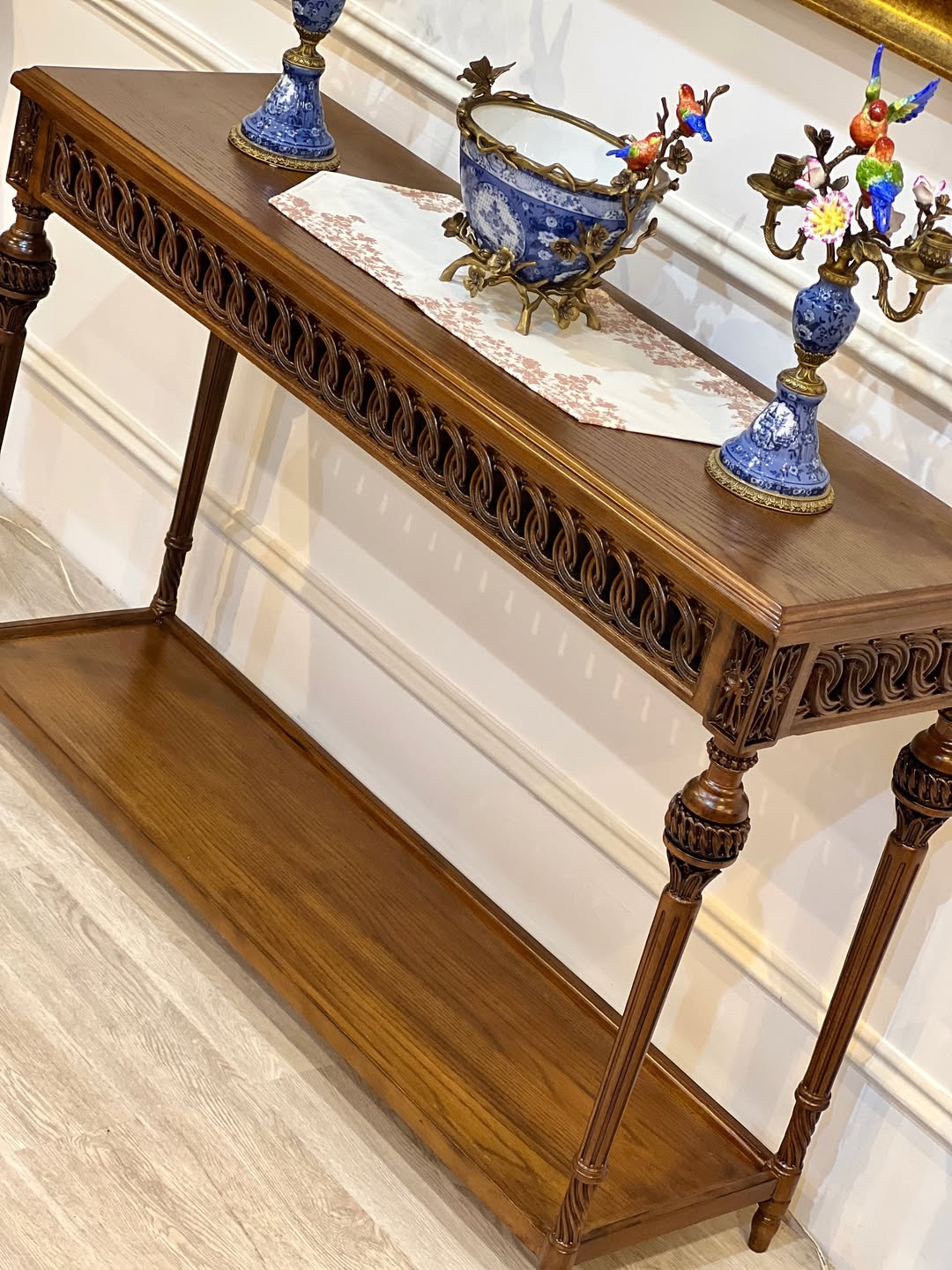 کنسول کنار دیواری پرکار گردویی‌  - 