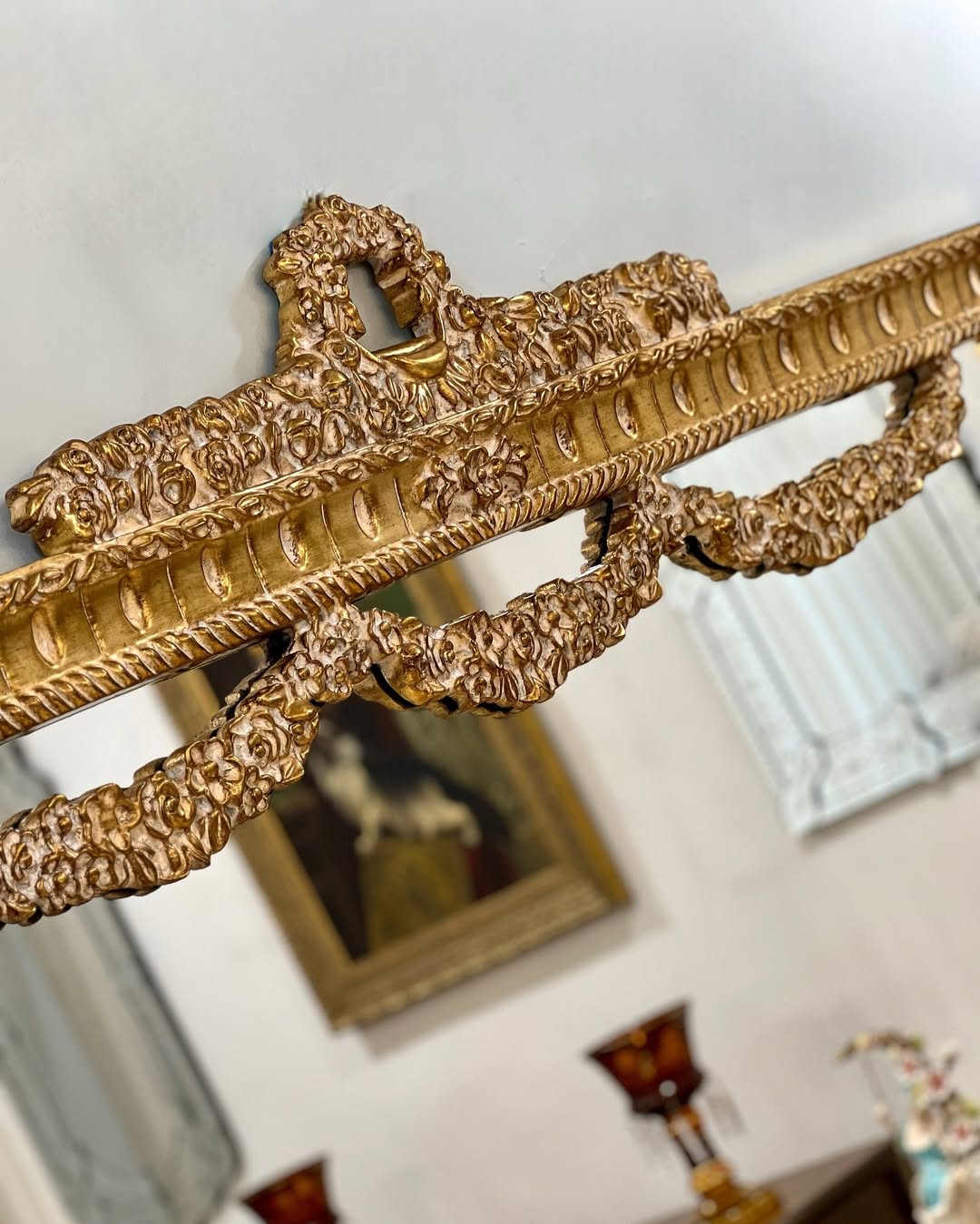 آینه و کنسول ویترین دار، سه‌درب منبت مصری - 