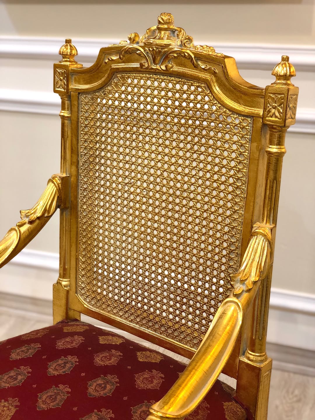 نیم ست مبل و بانکت تمام چوب - 