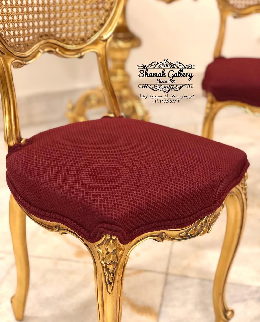 میز تک ورق‌طلا پتینه خاک - 