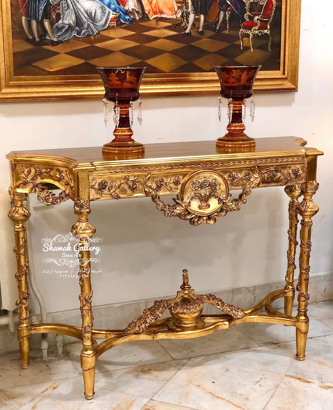 کنسول چوبی پر منبت ورق طلا  - 