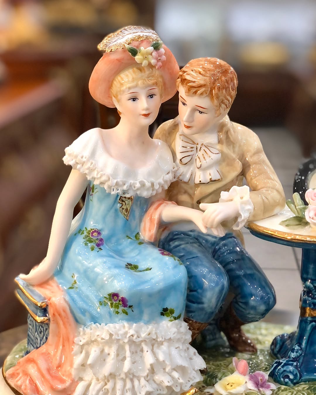 مجسمه چینی زن و مرد  - 