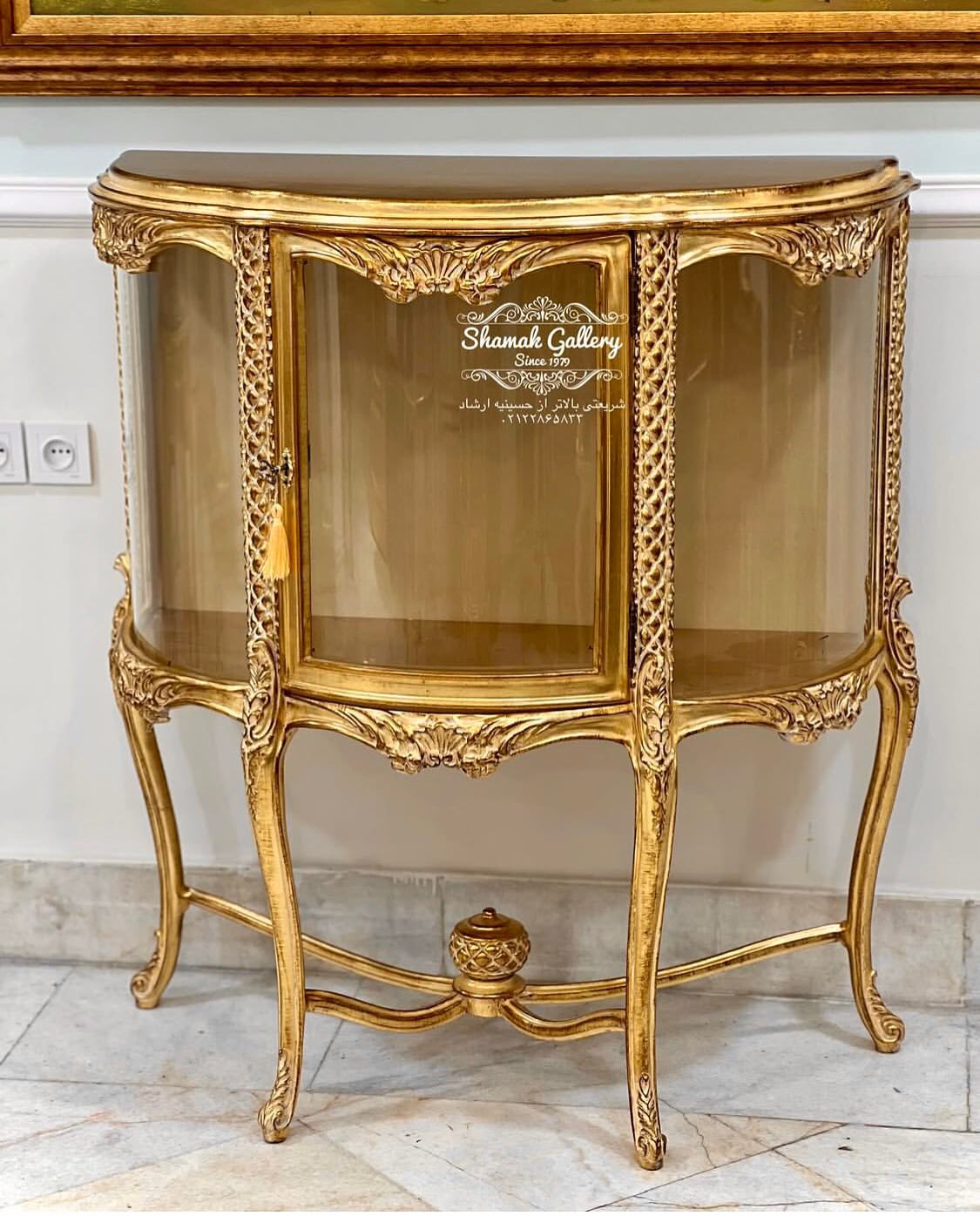 مینی ویترین نیم‌گرد کیان ورق طلا - 