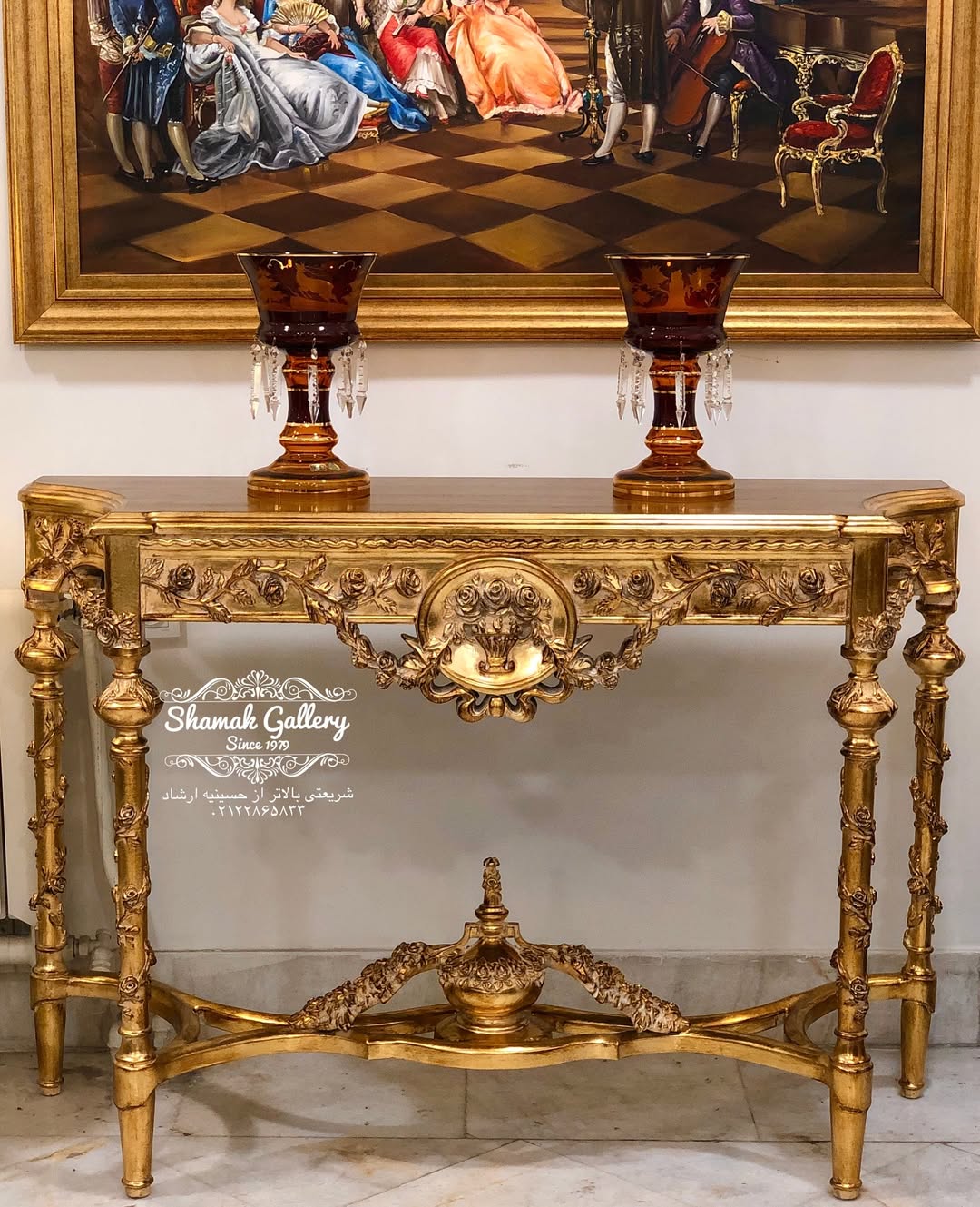 کنسول چوبی پر منبت ورق طلا  - 