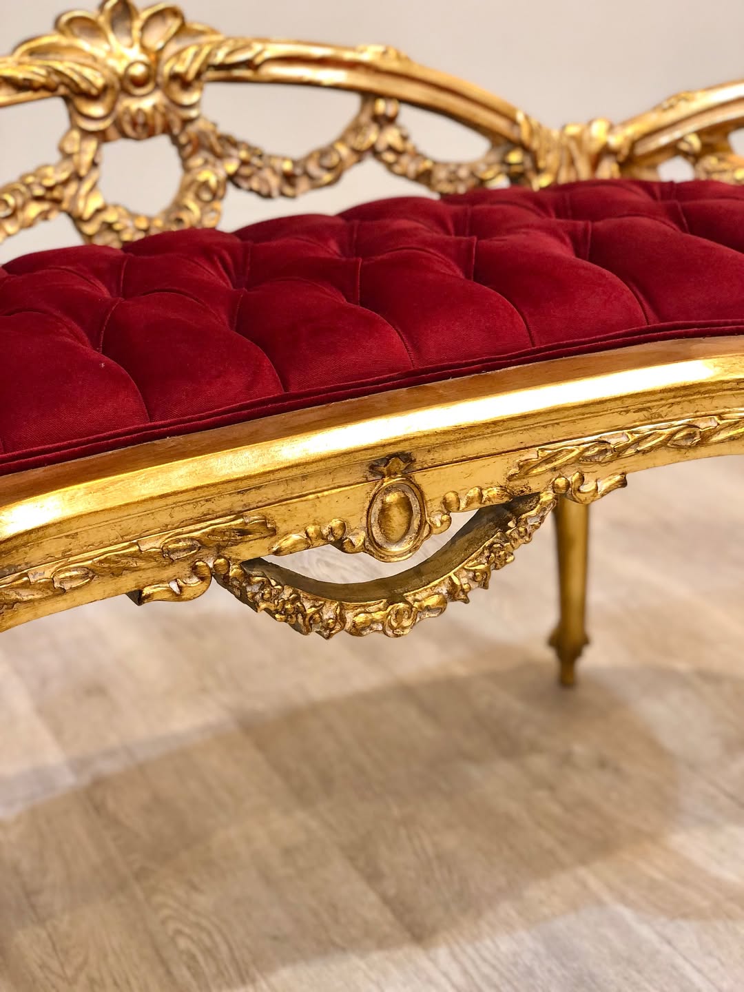 نیم ست مبل و بانکت تمام چوب - 