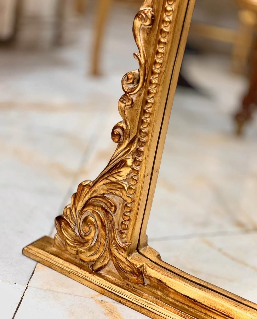 آینه و پاف‌دسته ورق‌طلا - 