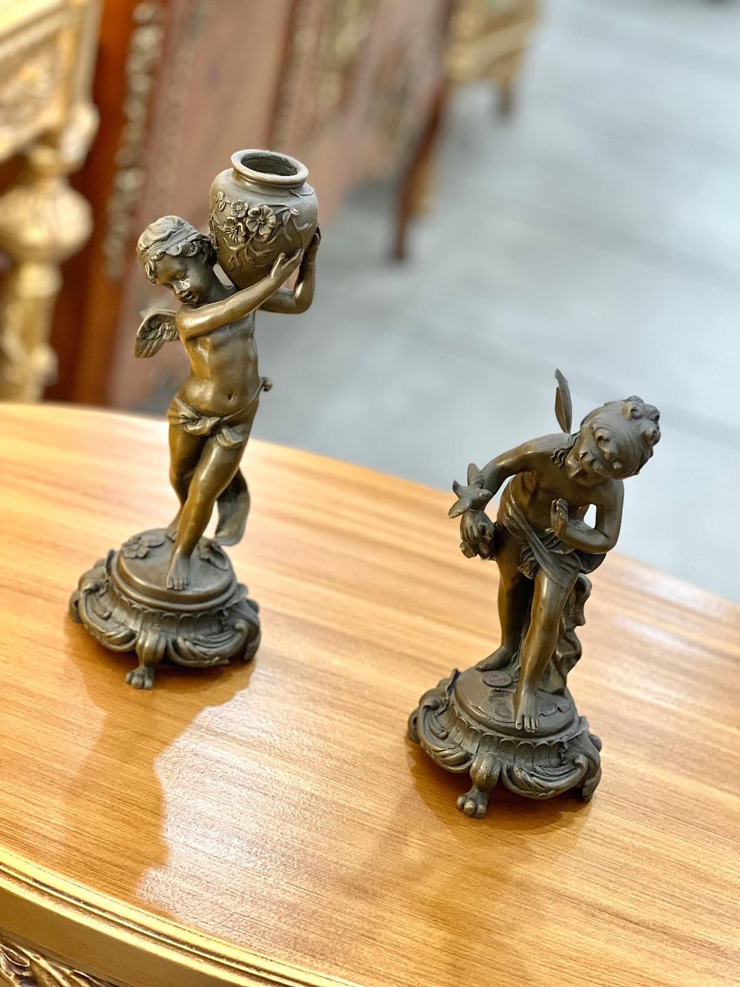 مجسمه ‌های جفتی برنز - 