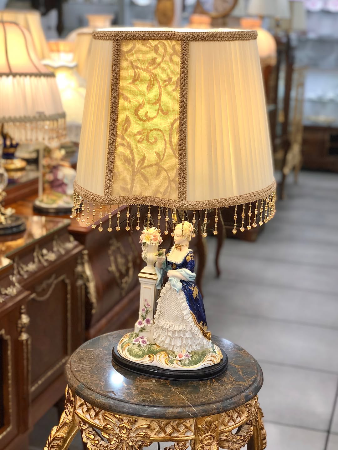 آباژور چینی پایه چوبی ، کاردست - 