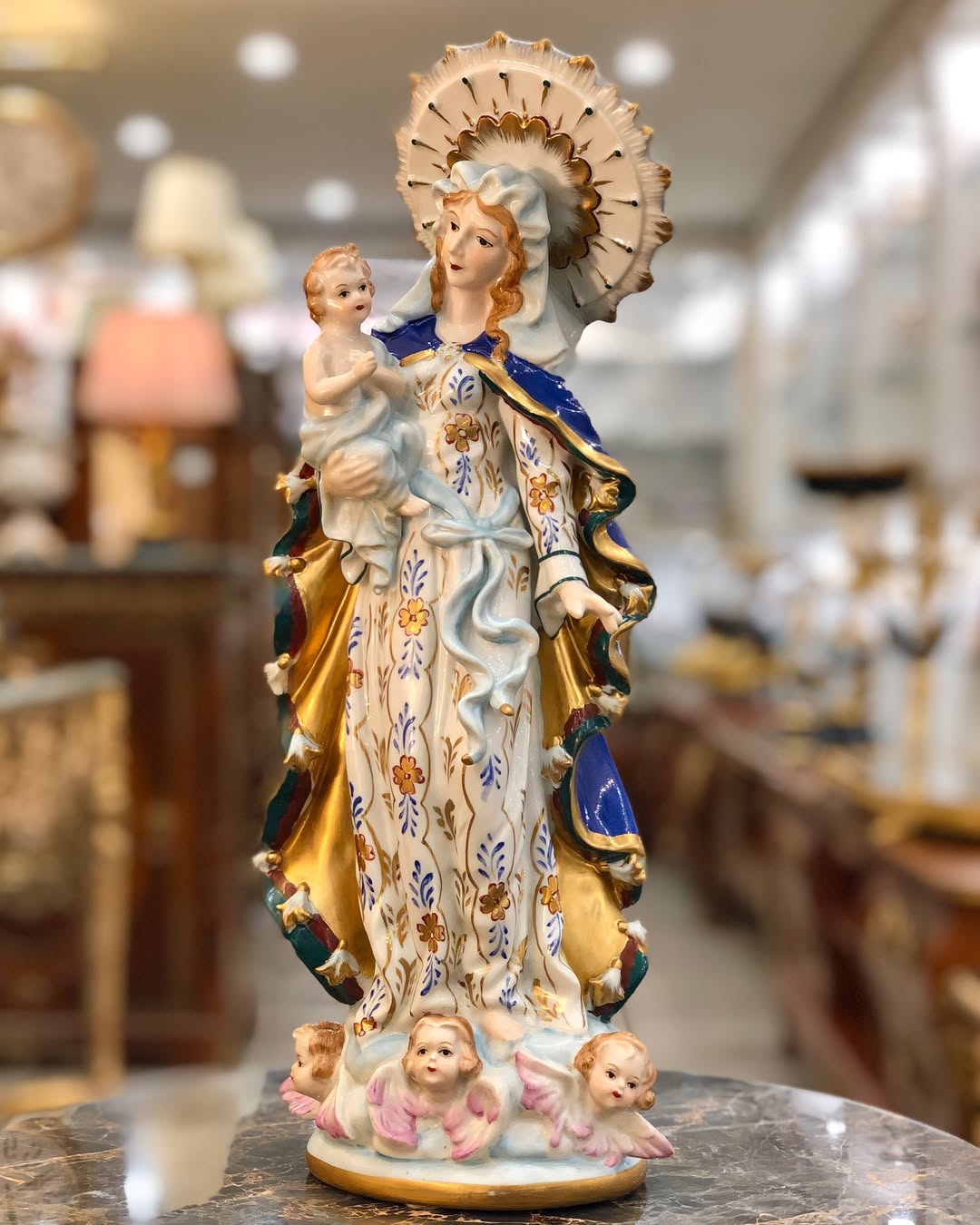 مجسمه‌‌ پرسلین دستساز  مریم مقدس - 
