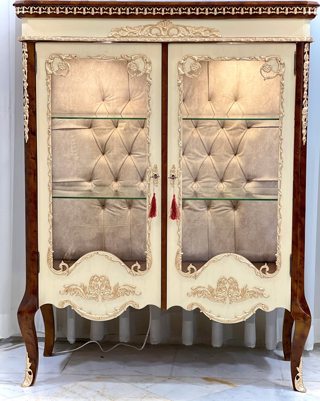 ویترین دودرب سارینا کرم قهوه ایی نقاشی دست  - 