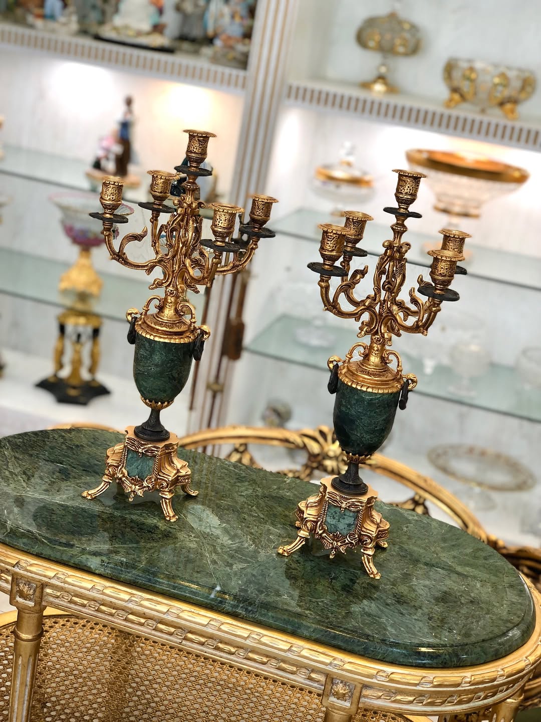 شمعدان سنگ و برنز طرح لانچینی ایتالیا - 