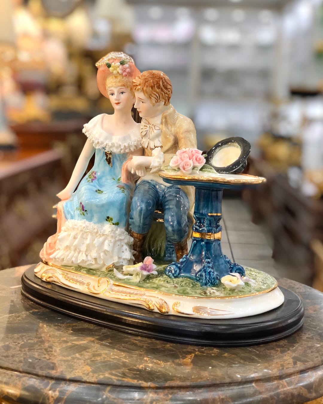 مجسمه چینی زن و مرد  - 