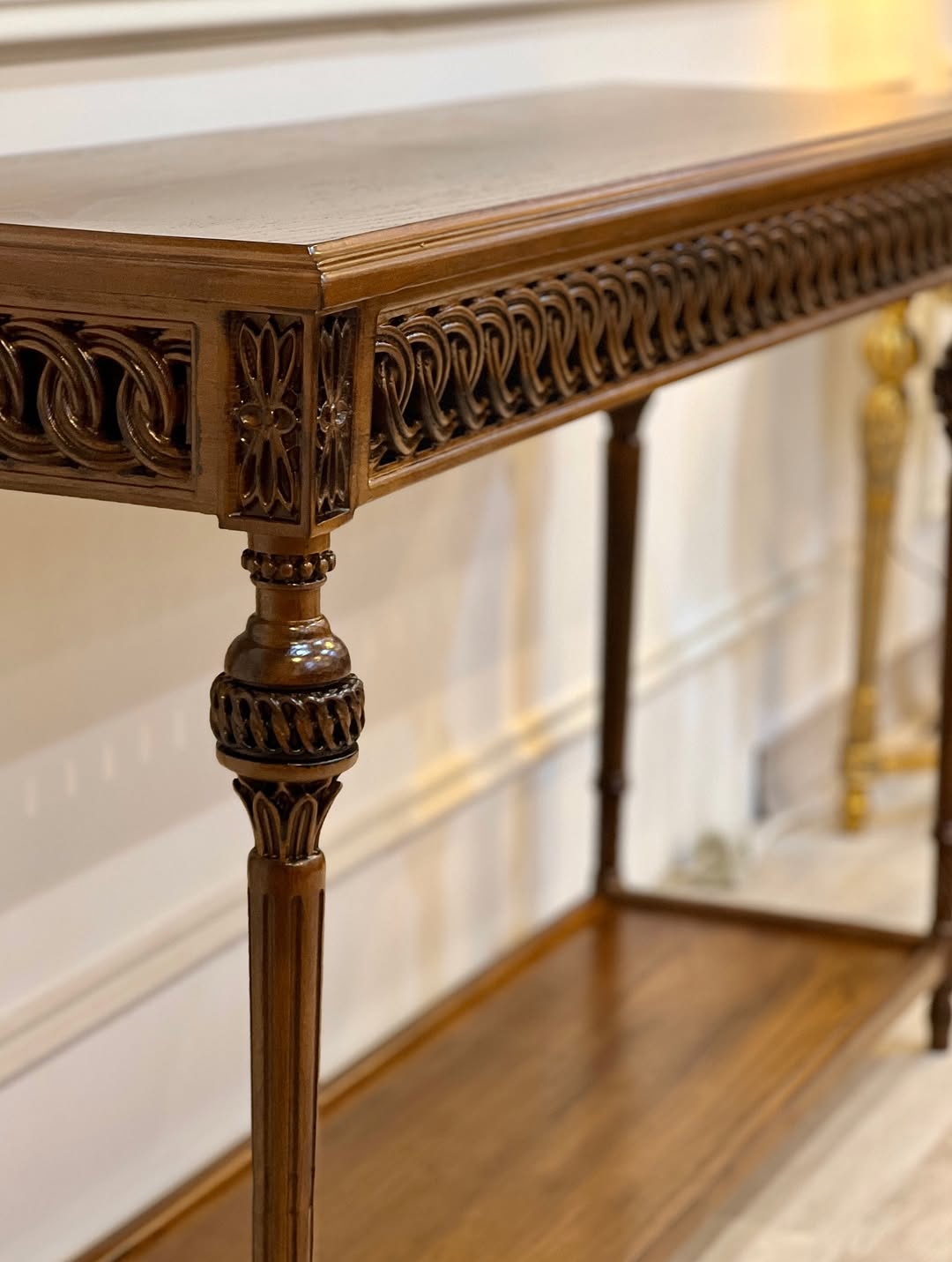 کنسول کنار دیواری پرکار گردویی‌  - 