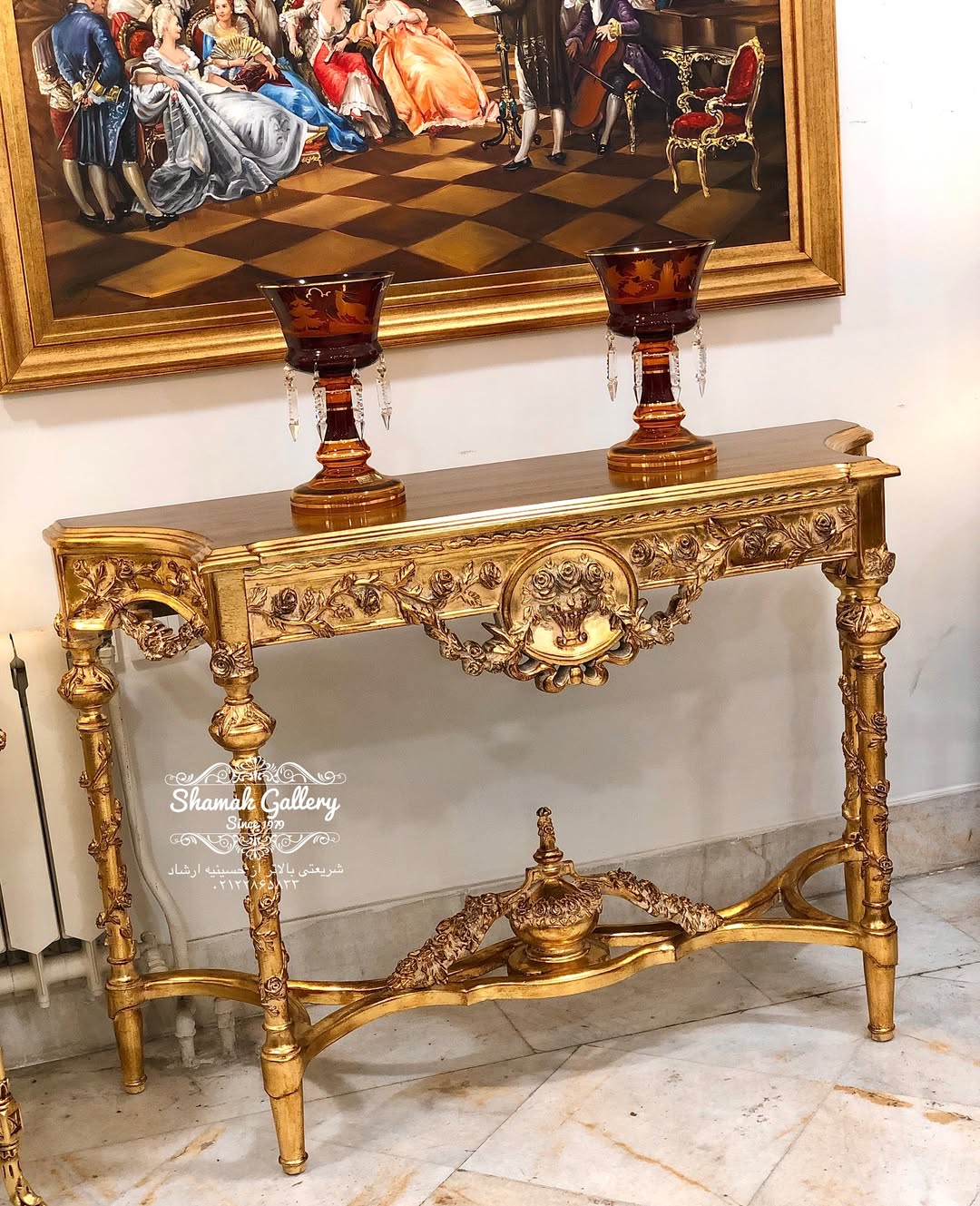 کنسول چوبی پر منبت ورق طلا  - 