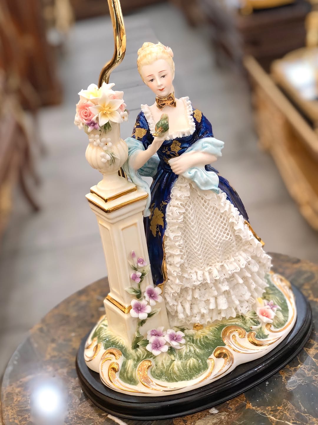 آباژور چینی پایه چوبی ، کاردست - 