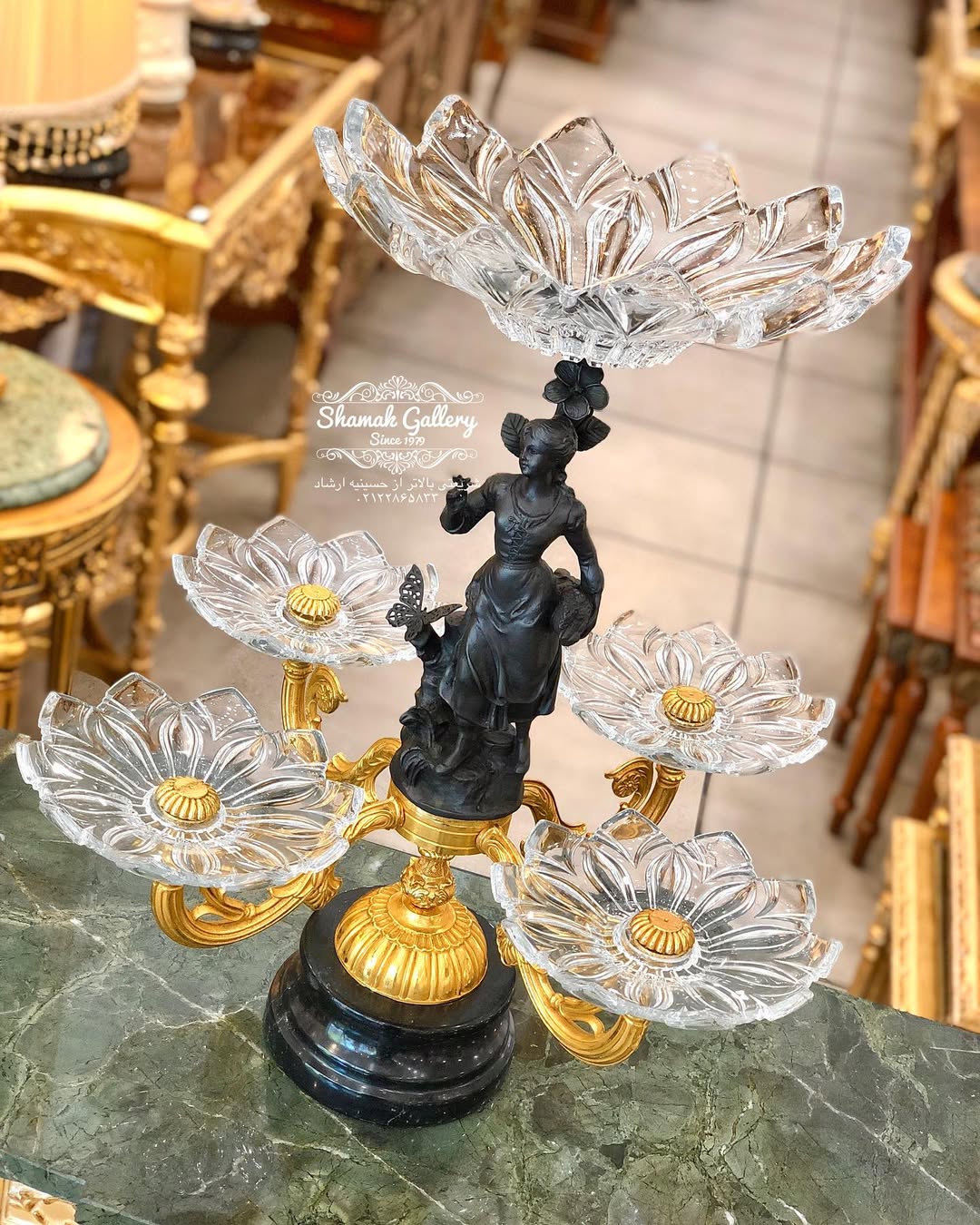 سنتر پیس ۴ شاخه زن گندم بدست - 