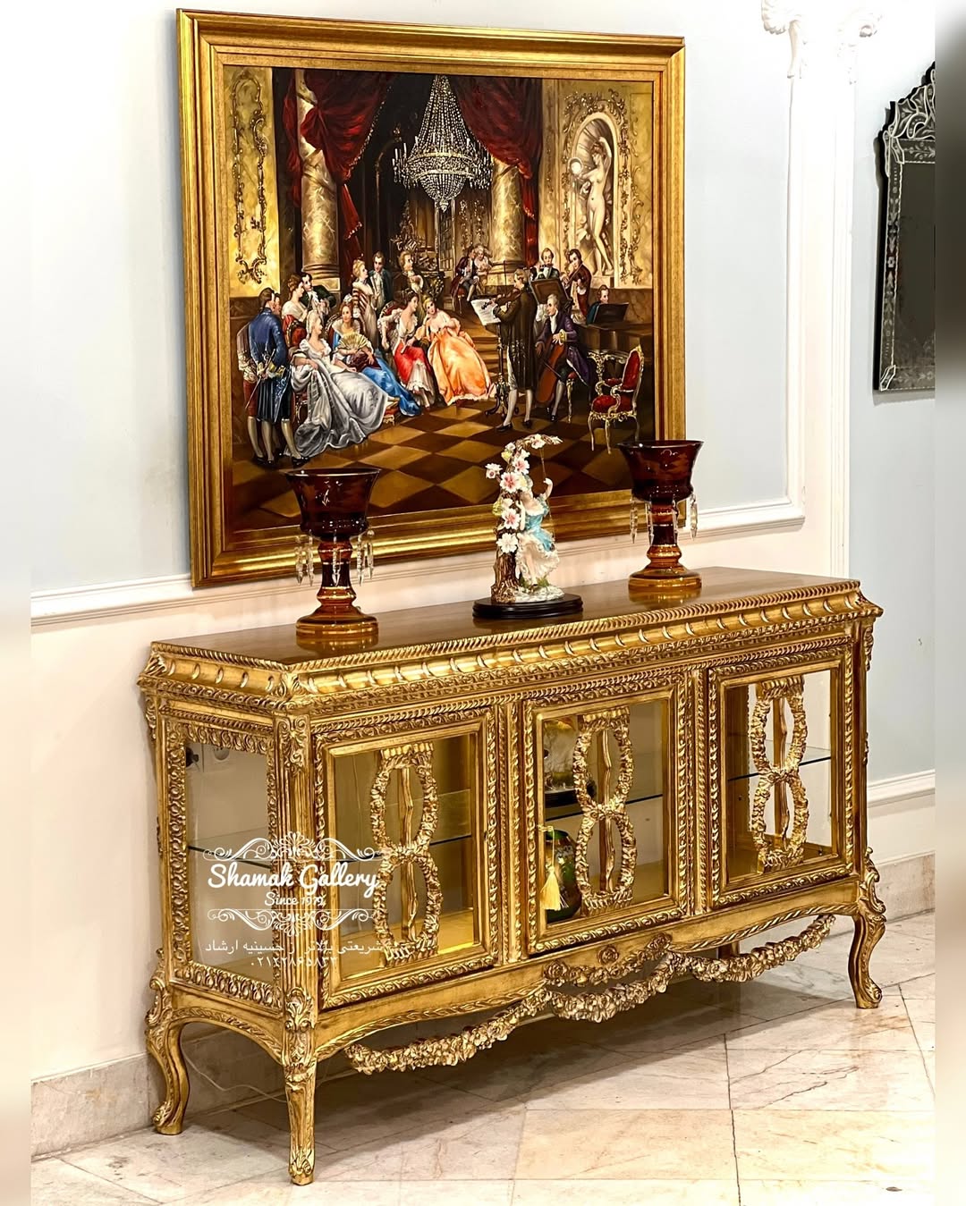 آینه و کنسول ویترین دار، سه‌درب منبت مصری - 