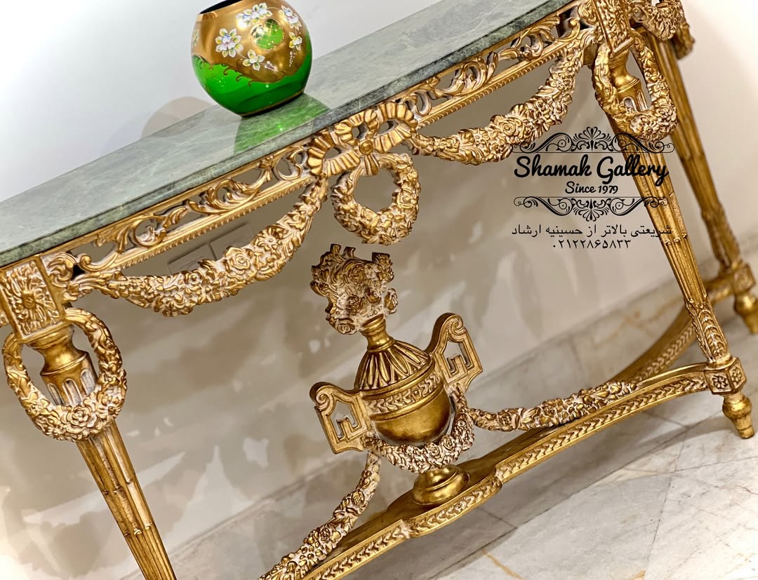 کنسول نیم‌گرد ریسه‌دار بزرگ - 