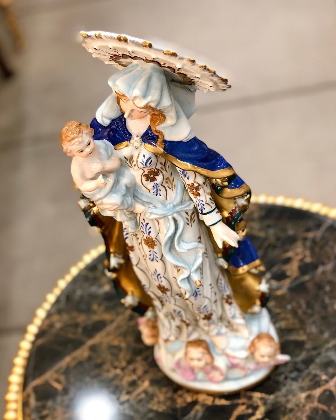 مجسمه‌‌ پرسلین دستساز  مریم مقدس - 