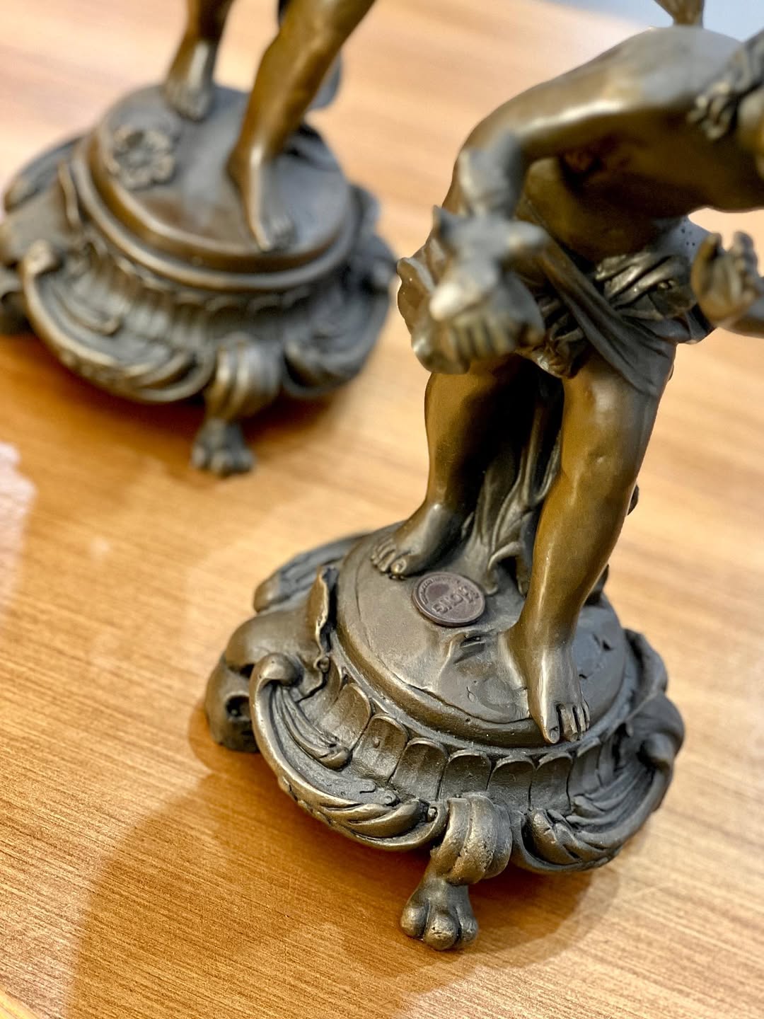 مجسمه ‌های جفتی برنز - 