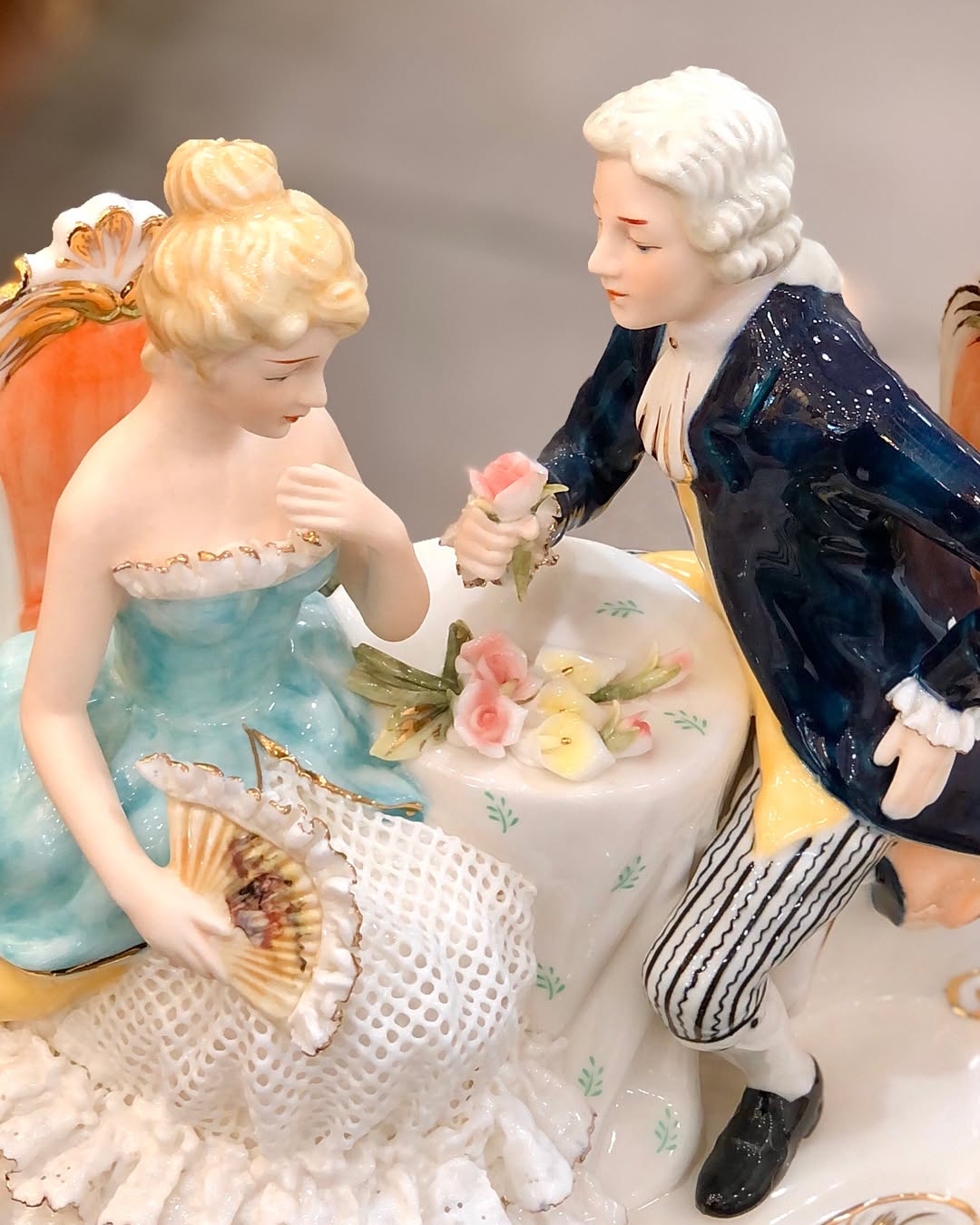 مجسمه چینی زن و مرد  - 