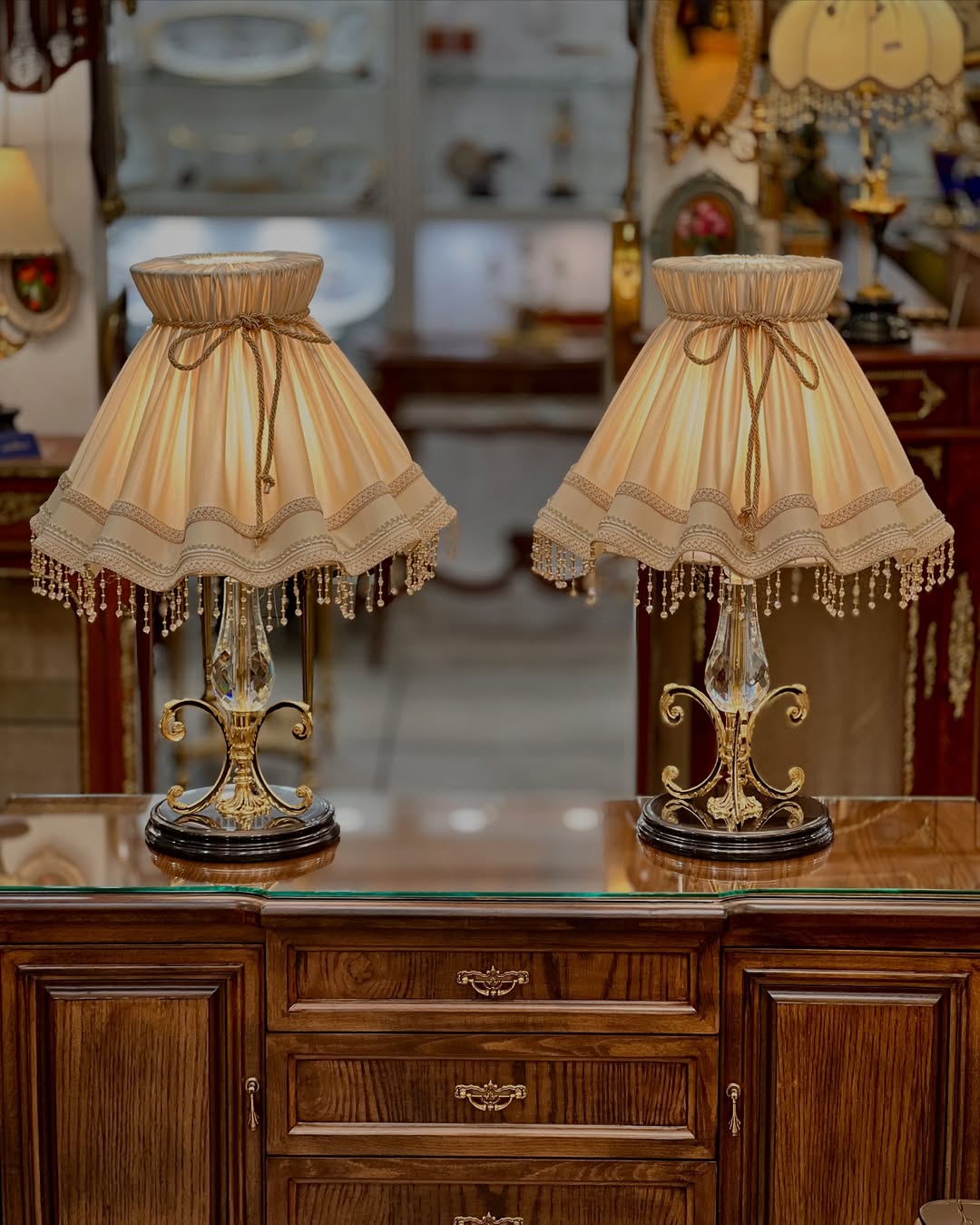 آباژور سنگ برنز، ستون کریستال - 